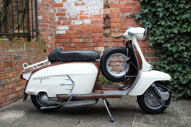 Lambretta Gp200 Frame For Sale : Lambretta Introduces The Double Layered Side Panel.