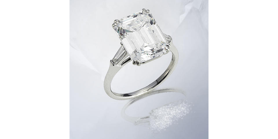 A diamond single-stone ring, by Harry Winston