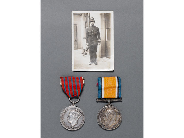 A Second World War George Medal pair to Police Constable W.G.Taylor, Metropolitan Police,