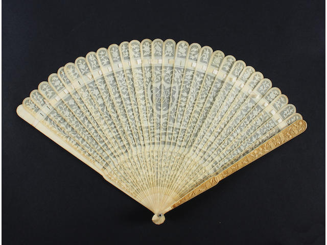 A Chinese ivory bris&#233; fan, 19th century