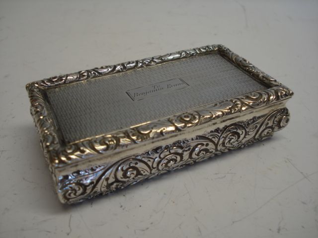 A William IV rectangular presentation snuff box by E.Smith, Birmingham 1830