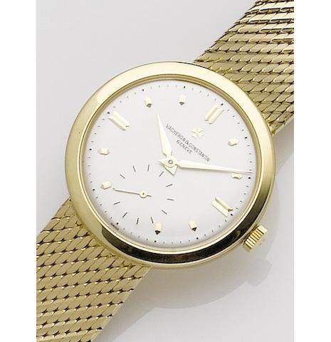 Vacheron Constantin. A fine 18ct gold manual wind bracelet watchChronometer Royal, Case No.359362, London hallmark for 1957