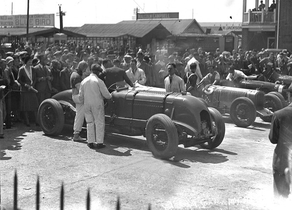 The Ex-Sir Henry 'Tim' Birkin, Hon. Dorothy Paget-owned, Brooklands Outer Circuit Lap Record Breaking The Ex-Sir Henry 'Tim' Birkin, Hon. Dorothy Paget-owned, Brooklands Outer Circuit Lap Record Breaking,1929-31 4½-Litre Supercharged 'Blower' Bentley Single-Seater  Chassis no. HB 3402 Engine no. SM 3901 image 30