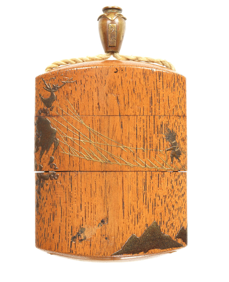 A wood two-case inro By Kanshosai Toyo, 19th century