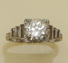 An Art Deco diamond ring