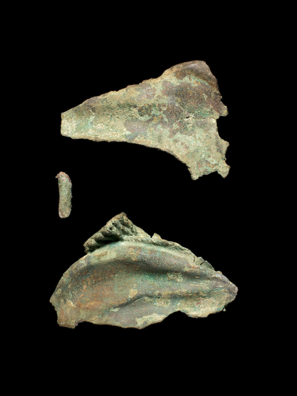A Hellenistic bronze statue fragment