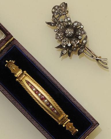 A Victorian diamond set floral spray brooch (2)