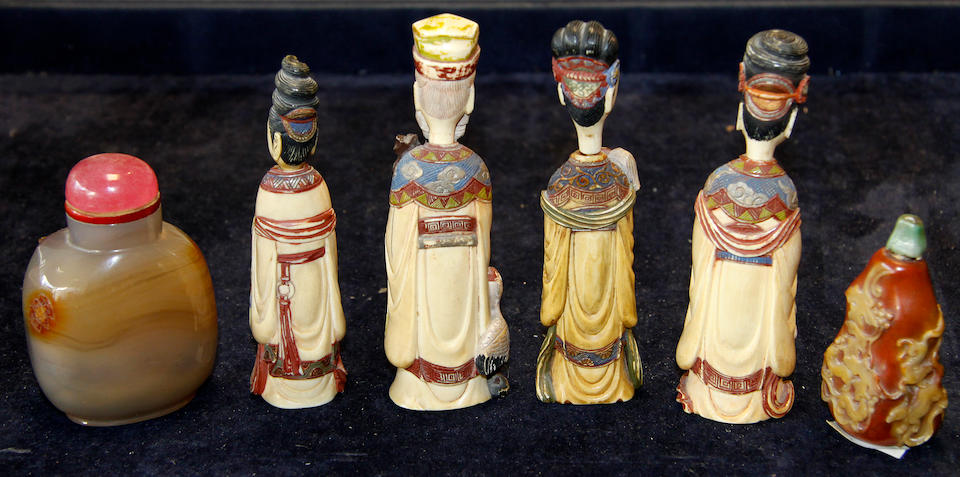 An interesting collection of eleven various Chinese snuff bottles