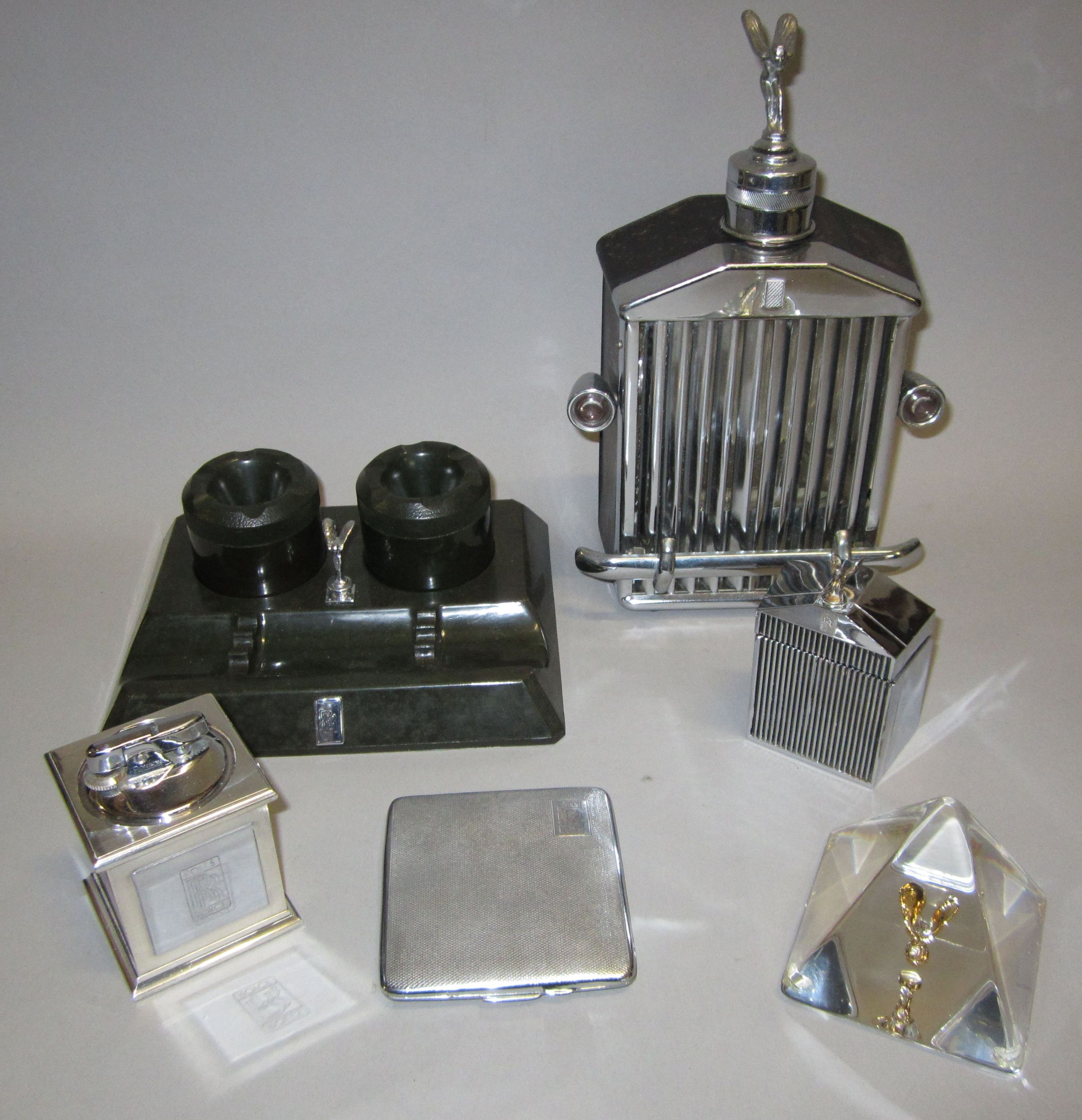 Bonhams Cars : Assorted Rolls-Royce collectables,