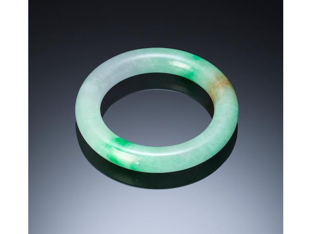 A jadeite bracelet Qing dynasty