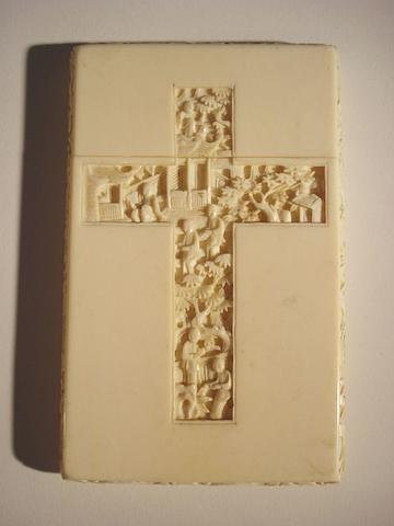 A Chinese carved ivory card case Circa 1880