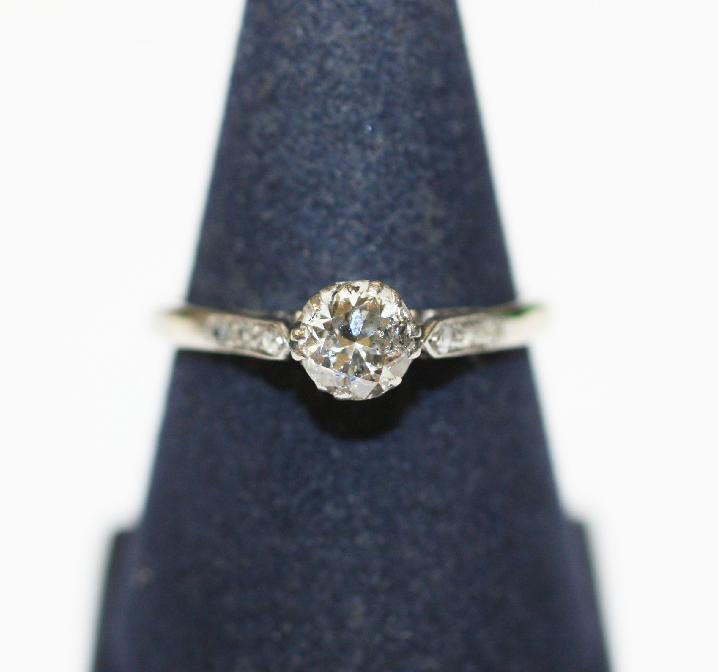 A diamond single stone ring,
