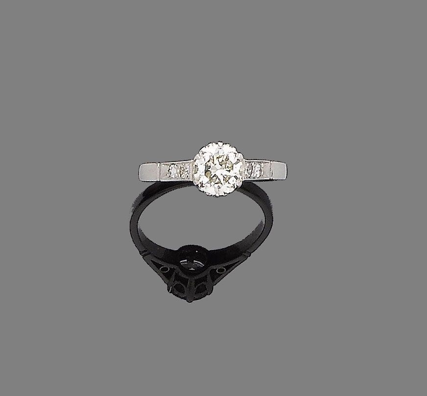 A diamond single-stone ring