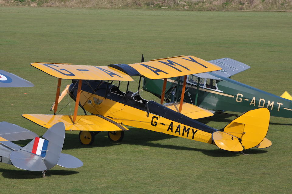 La vedette du film "Out of Africa"  American Moth Corporation DH.60GMW Gipsy Moth Biplan biplace de tourisme 1929 Registration no. Immatriculation au Royaume-Uni 'G-AAMY' Num&#233;ro Constructeur '86'