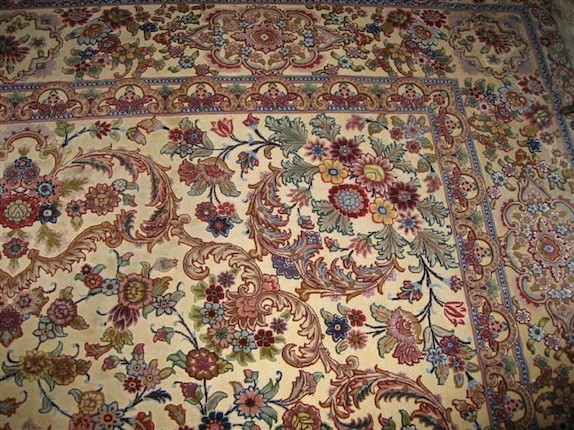 A Tabriz souf carpet, North West Persia, 394cm x 297cm image 7