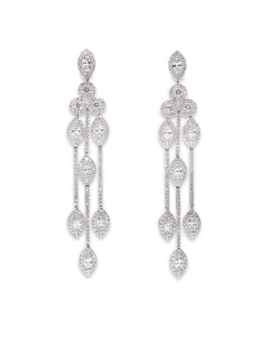 Bonhams : A pair of diamond chandelier earrings