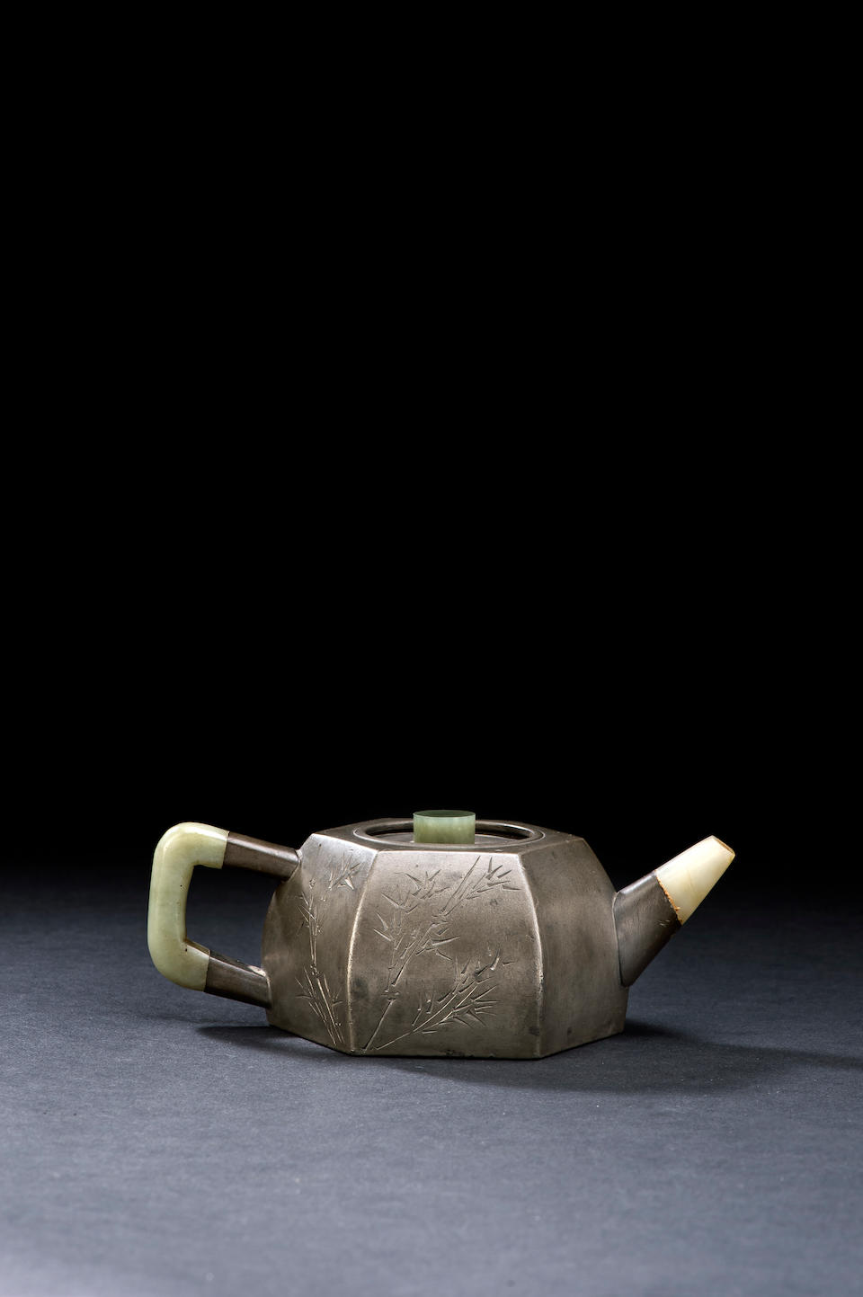 An inscribed Yixing stoneware hexagonal pewter-cased teapot and cover Daoguang, signed Yang Pengnian