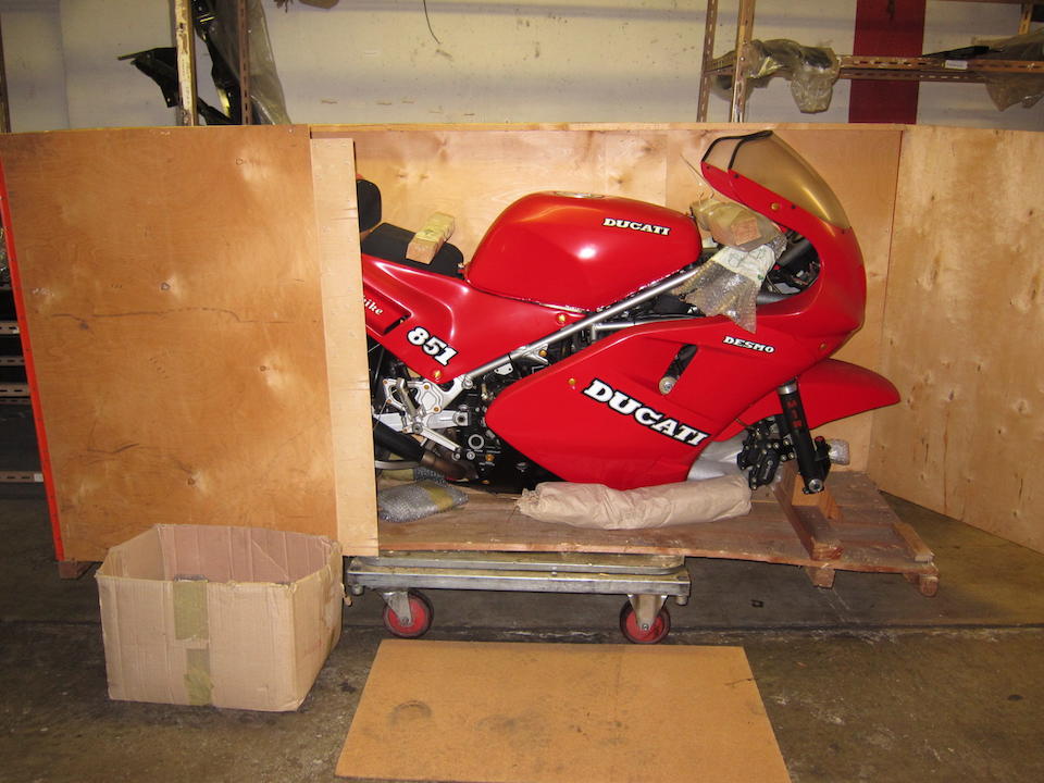 Still in original crate, 'as new' condition, 1989 Ducati 888cc Lucchinelli Replica Racing Motorcycle Frame no. ZDM851S 850126
