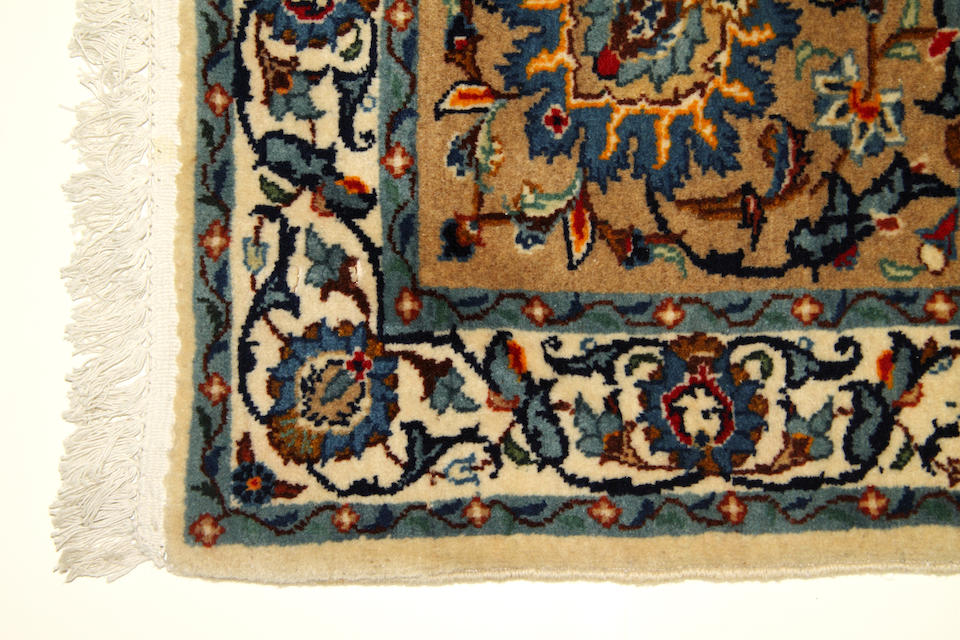 A Kashan carpet, Central Persia, 390cm x 268cm
