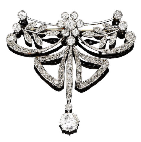 Bonhams : A belle époque diamond brooch,