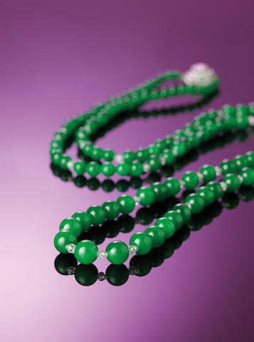 Bonhams : A jadeite and diamond necklace