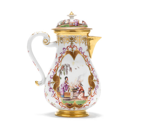 A Meissen small coffee pot and cover, circa 1726-28 image 2
