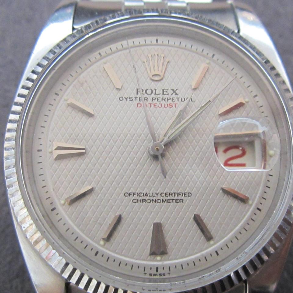 Rolex. A stainless steel automatic calendar bracelet watch with roulette date wheel  Datejust, Ref:6305, Serial No.111***, Circa 1955