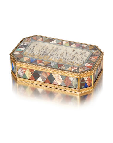A 19th century hardstone and gold mounted snuff box unmarked, possibly Italian