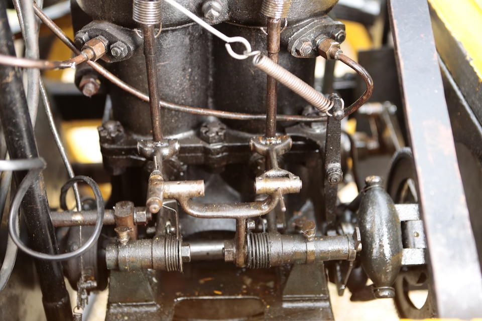 1898 Daimler Twin-Cylinder 6hp Wagonette  Engine no. 1148