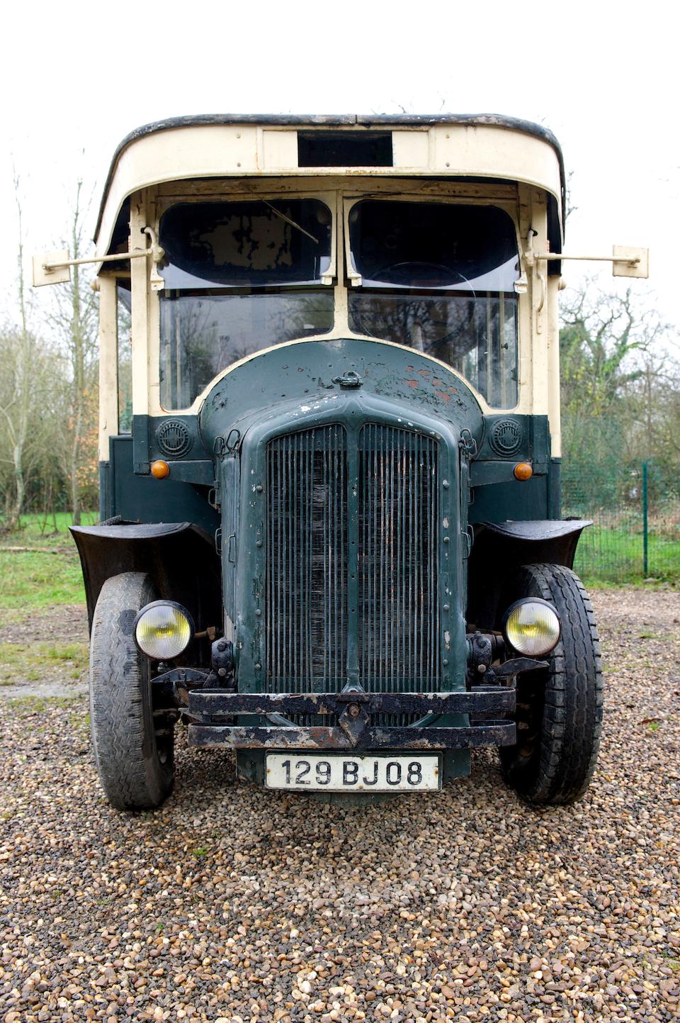Pr&#233;sent&#233; en remarquable &#233;tat d'origine,Renault TN4B autobus parisien 1931