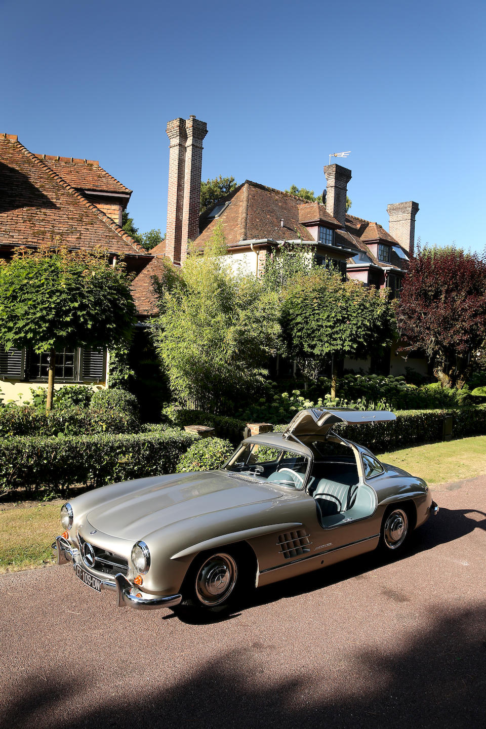 1955  Mercedes-Benz  300 SL 'Gullwing' Coup&#233;  Chassis no. 198.040-55-00049 Engine no. 198.980.4500209