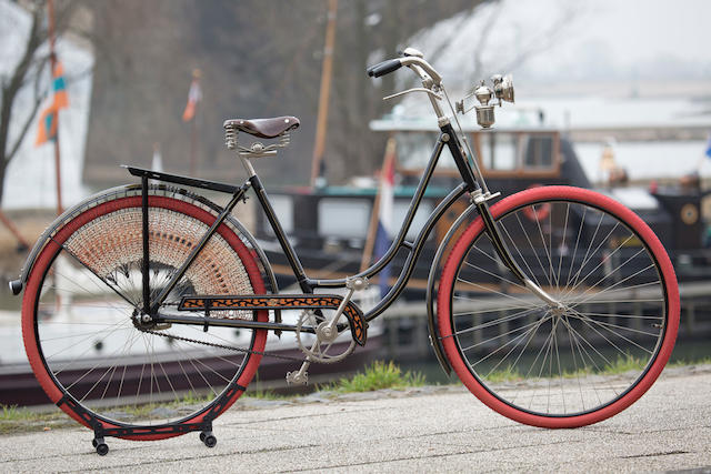 1925 Mercedes Type 8 Ladies' Bicycle   Chassis no. 23006