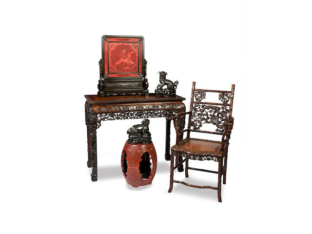 A huanghuali side table Qing