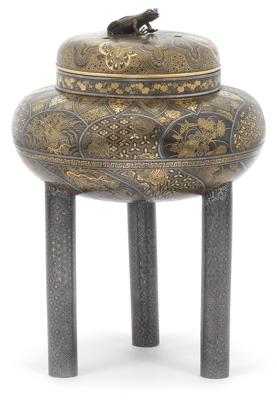 An inlaid iron koro (incense burner) and cover  By the Komai Company of Kyoto, Meiji Period  (3)