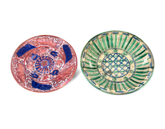 A Hispano-Moresque tin-glazed pottery lustre charger together with a tin-glazed dish image 1