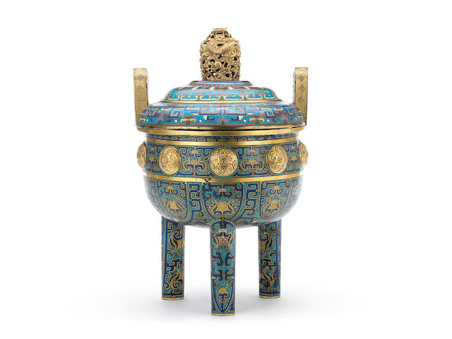 A rare cloisonn&#233; enamel tripod incense burner and a cover, ding Qianlong (2)