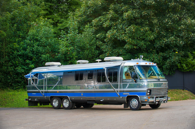 1992 Airstream 350LE Class A Motorhome  Chassis no. 1GBKP37N7M3312946 image 8