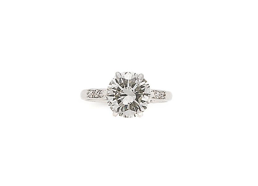 A diamond single-stone ring