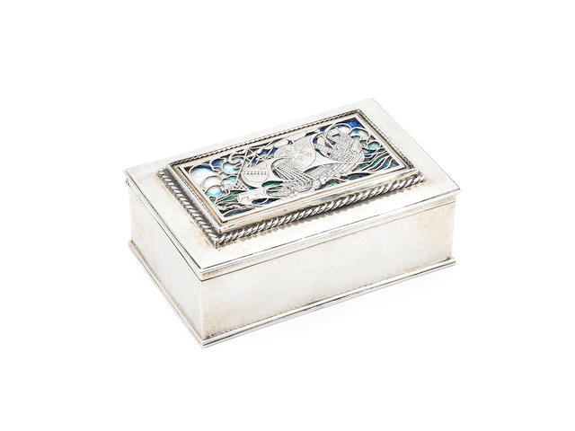 OMAR RAMSDEN: A silver and enamelled cigarette box London 1923, engraved on base 'OMAR RAMSDEN ME FECIT'