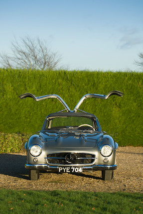 1955 Mercedes-Benz 300 SL 'Gullwing' Coupé  Chassis no. 198.040-55 00037 Engine no. 198.980-55 00189 image 2
