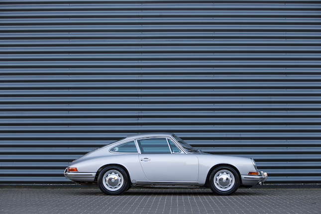 Bonhams : Porsche 911 Coupé 1965