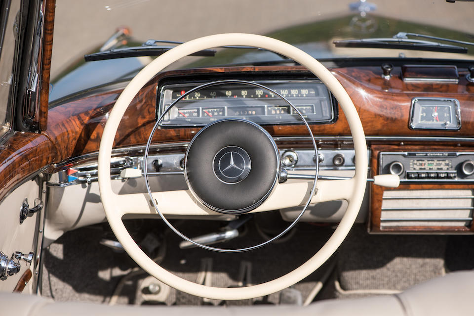 1960 Mercedes-Benz 220 SE 'Ponton' Cabriolet  Chassis no. 128.030-10-003899 Engine no. 127.983-10-001227