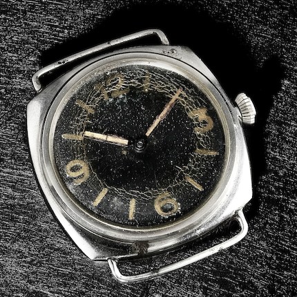 Rolex. An oversize rare stainless steel cushion form manual wind military issue divers wristwatch made for the German Navy Ref3646, Serial No.260***, Circa 1940 image 1