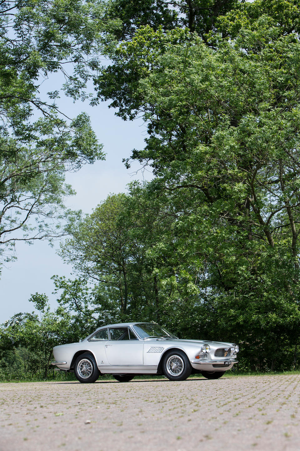 Bonhams : 1966 Maserati Sebring 'Series II' 3700 Coupé Chassis no. AM101/2/10 425 Engine no. 425