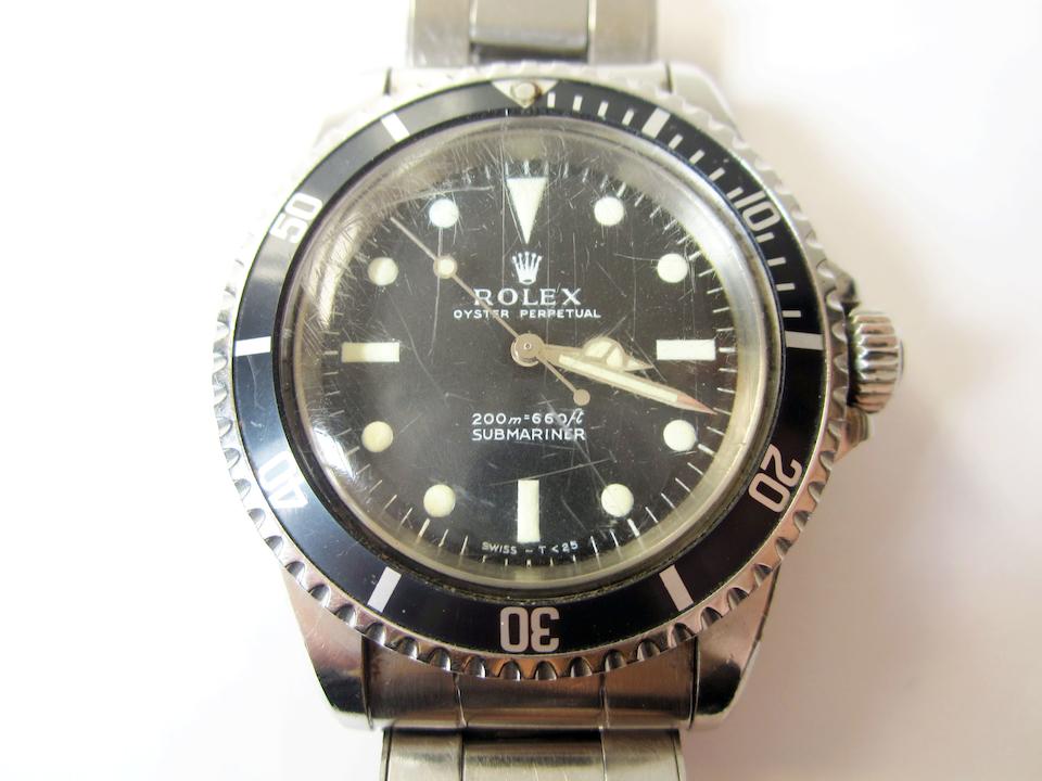 Rolex. A stainless steel automatic bracelet watch Submariner, Ref:5513, Serial No.165****, Circa 1967