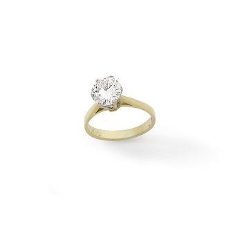 A diamond single-stone ring