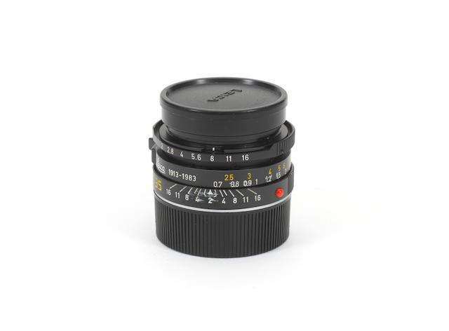 Leica Summicron-M 35mm f/2 anniversary model lens, no. 3182501