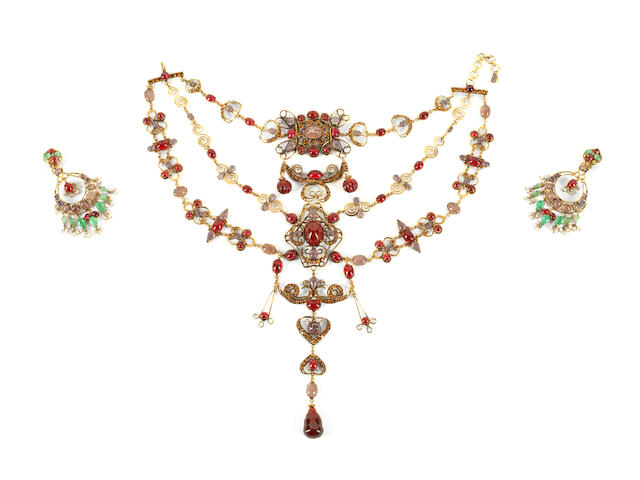 A LARGE IRADJ MOINI INDIAN INSPIRED NECKLACE, (2)