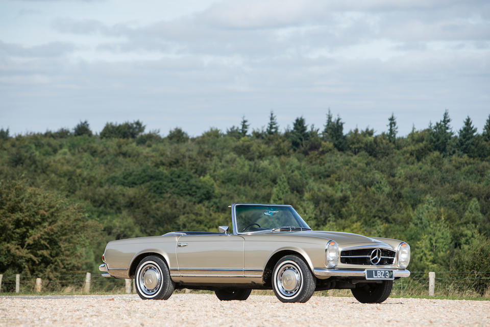 1967 Mercedes-Benz 230 SL Convertible with Hardtop  Chassis no. 113-042-22-018032