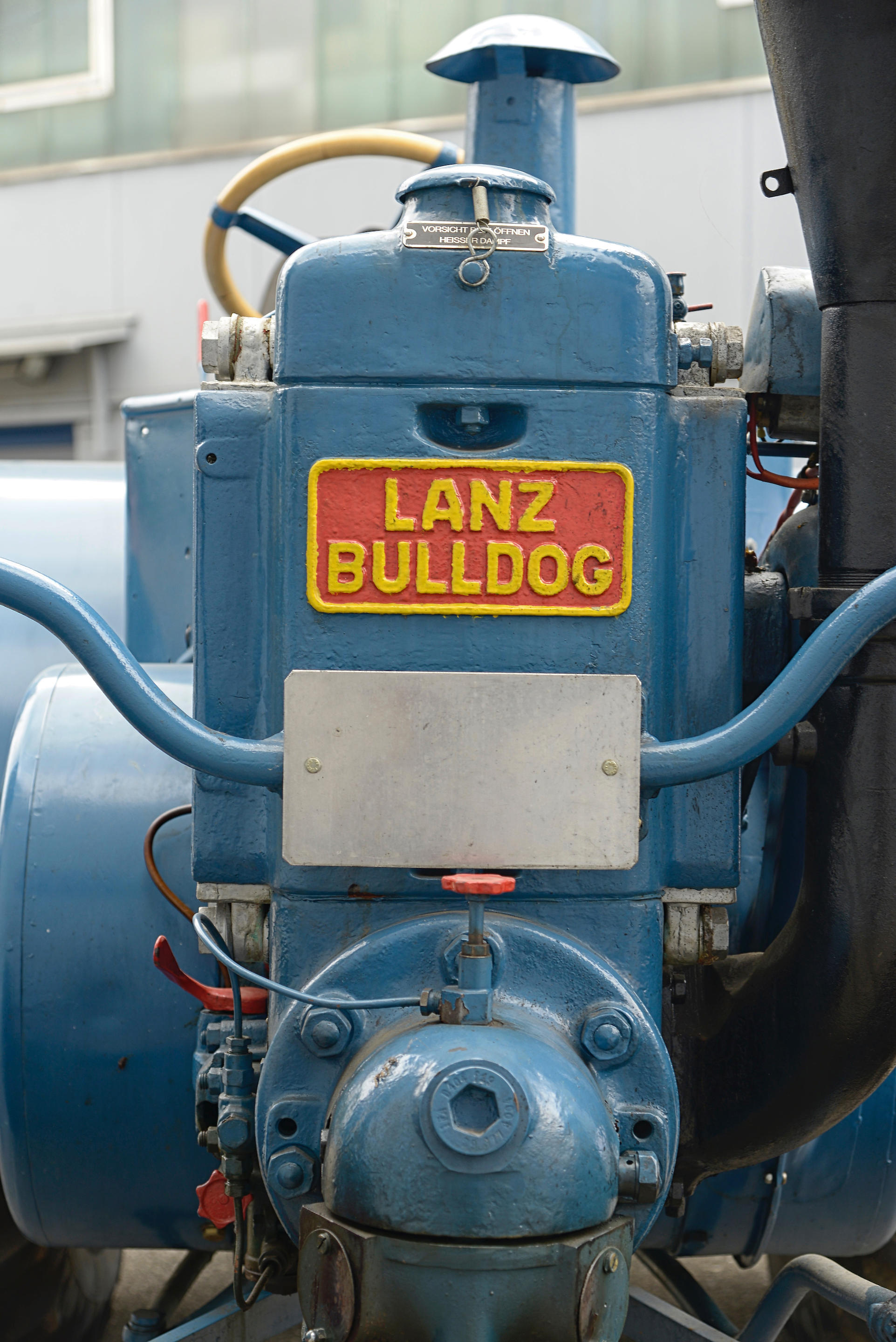 7039 Pin MAN 4N2 28 PS Bulldog Traktor Schlepper Art 